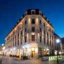 유니리 | 루마니아 부쿠레슈티 숙소 추천 유로파 로얄