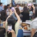 권성동에게 잠시나마 아이돌이 된 기분을 느끼게 해줬던 기자들 이미지