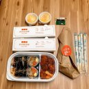 방배로184 스타벅스 앞 | 방배동혼밥 하기 좋은 서울5대김밥 유미분김밥 방배 직영점에서 푸짐한 포장 후기