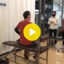 (shoulder stage1)The seated press-up(맨몸) 이미지