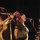 The Be Good Tanyas - Waiting Around to Die 이미지
