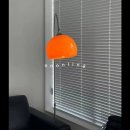 오렌지빈티지 | 빈티지 장스탠드 활 플로어 램프 오렌지 조명 거실을 더욱 아늑하게 밝혀주는 완벽한 포인트 조명