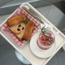 퍼피트렌드 | 전포 혼카페 추천 린그리메 신상 메뉴 퍼피토스트 귀엽다