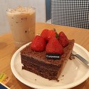 투썸플레이스창원사림현대점