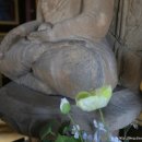 산청사월리 석조여래좌상 이미지