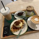 카페홀로우(cafe Hollow)