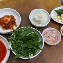 돌샘돼지국밥 이미지