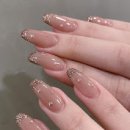 we art (nail)