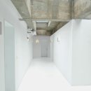 스몰 하우스 빅도어 이미지