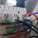 세븐일레븐진주초전더원점 | 욕실 불이 깜빡일 때, 바꿔야 할 건 전구가 아니라 ‘스위치’입니다 – 진주 초전이지더원 교체 사례