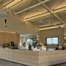 웅천도요지전시관 전시실 | 진해 웅천 신상 대형 디저트 카페 프렌치토스트 맛집 이엠커피