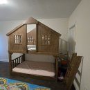 Pottery barn kids tree bunk bed $400 이미지