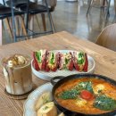 위더스트래블 | 제주 브런치 맛집 아라동 위더스트래블, 샌드위치 샥슈카 후기