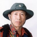 부산등산연맹 한영동 회장입니다. 아름다운 거금도 적대봉을 안내해 주셔서 매우 감사합니다. 부산바우산악회의 무궁한 발전을 기원합니다. 이미지