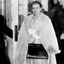 Kelly(켈리) 이미지