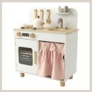 조이앤플레이 | 거실 인테리어 포기못해 조이올리 원목 주방놀이로 완성한 감성 육아템