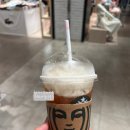 커스텀 샐러드 이미지