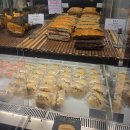 부일다방 | 바다하면 강릉이지! 둘째 날 - 부일손칼국수, 강릉빵다방, 독도네꼬막, 씨마크 호텔, 월드마트 회센터