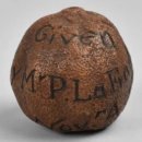 <형태의 속삭임> 이미지