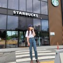 스타벅스충주호암DT점 이미지