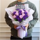 패션양재(주간) | 졸업 시즌, 꽃값 폭등에 '울상'…10만원 넘는 꽃다발, 대안은?