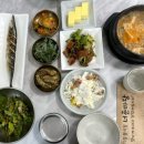 허영만의 백반기행 292회 신은경의 소백산 영주 밥상 “부석태 청국장 정식과 약선궁중능이백숙” 너른마당