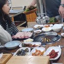 돼지세끼 이미지