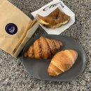 유로팜(주) | 북촌 Salt24 시오빵 맛집, 크루아상달인이 시오빵도 잘하네 ♡
