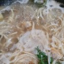 얼큰 칼국수 이미지