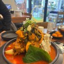 실내체육관호장실(좌) | [전주 / 전북대] 뼈해장국 &amp; 감자탕을 산더미로 쌓아주는 전북대 맛집 추천 &#39;청년감자탕순대국 전북대점&#39;