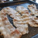 꿀돼지대패삼겹살 이미지