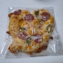 브리첼 | 갤러리아 타임월드 델리샵 하레하레｜할라피뇨 &amp; 페퍼로니 브리첼 후기