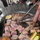 두툼한고깃집 이미지