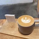 씨유 압구정신사점 이미지