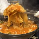 뜰아래 대화 이미지