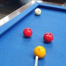 당구치는 사람들 이미지