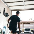 유어스 컴퍼니 이미지