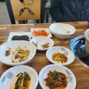 병장부대찌개와 찬 이미지