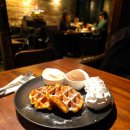 푸른소극장 | [공지] 2026 윤하 소극장 콘서트 <빛나는 겨울> 후기ㅣ'우리는 겨울의 꽃이다' by. BlueMoon