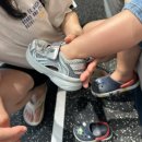 뉴발란스 키즈 샌들 "사이즈 후기 및 착샷" 공유 (22개월 아기)