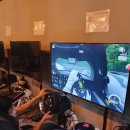 더서킷 레이싱카페 이미지