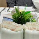 예향한정식목포보리굴비평화광장점 | 예향 한정식 (목포): 보리굴비 정식인데 낙지호롱이에 게장에 회까지!