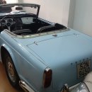Triumph TR4 Convertable 이미지