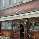 봉림교 가로공원 화장실 앞 | 신용산역 카페 지브리 감성 빈티지한 분위기 브리커피 신용산