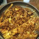 끄트머리집 | 왕십리 돼지김치구이 맛집 [끄트머리집] 방문 후기