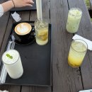 씨네모텔 | 여름에 간 1박 2일 강릉 여행 | 뚜벅이라서 짧고 굵게 바다 구경하고 시장가서 맛있는 거 털기