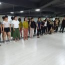 시니어 모델 이미지