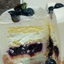 버스정류장(태극당 앞) | 투썸플레이스 종각역점 생블루베리요거트생크림 케이크 종각카페