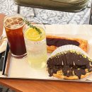 평행선 | 거제 평행선 고현 베이커리 카페 내돈내산 후기