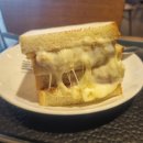 햄별 | 스타벅스 샌드위치 별 교환 햄 어니언 멜팅치즈 메뉴 추천